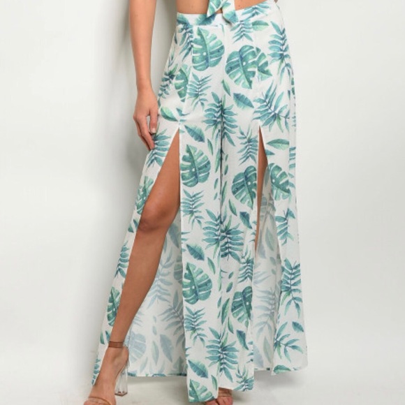 LAST1️⃣//RESORT PALM LEAVES PANTS SET - Picture 3 of 5